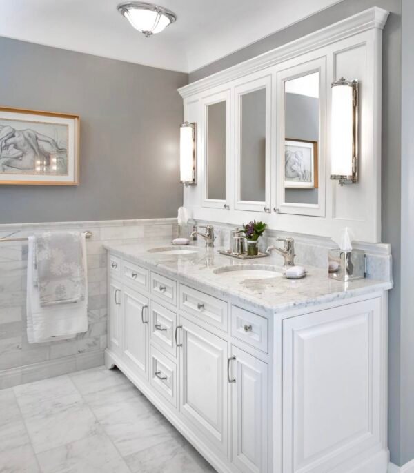 Classical white bath vanity  with mirror cabinet