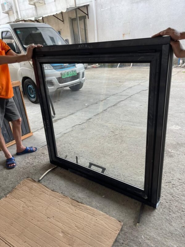 Aluminum bar window SALE - Image 2