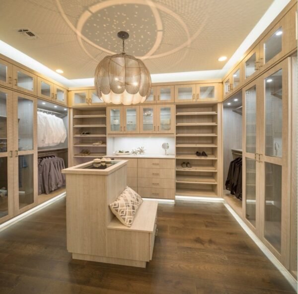 Modern Closet