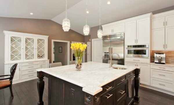 Shaker Kitchen Cabinet - Image 3