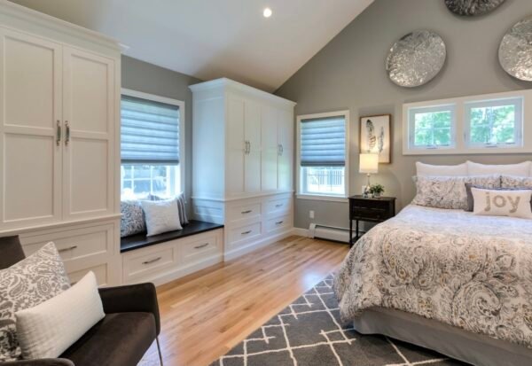 White Shaker Wardrobe - Image 2